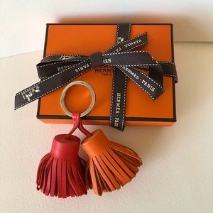 Brand New Hermès Carmen Uno-Dos key ring